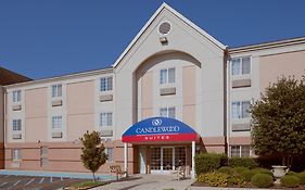 Sonesta Simply Suites Huntsville Research Park